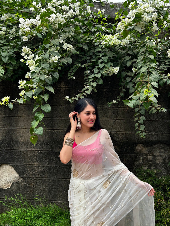 Raabta in white