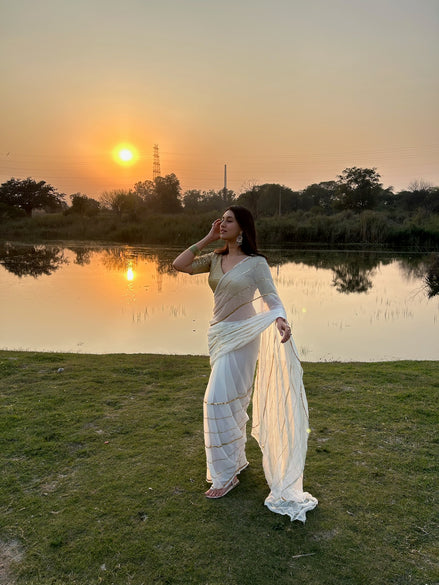 Noori in white