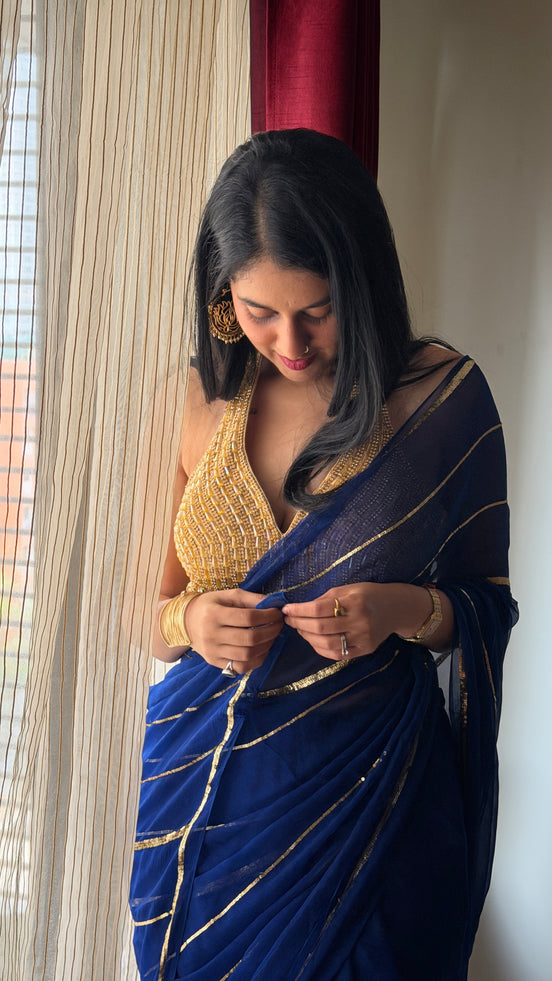 Noori in electric Blue